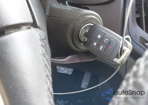 2011 Chevrolet Equinox 1Lt из США, поврежденный, VIN 2CNFLEEC3B6476802